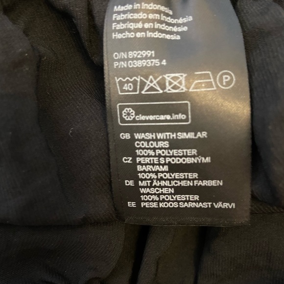 H&M Black Light Weight Drawstring Mid Length Skirt - Picture 5 of 7